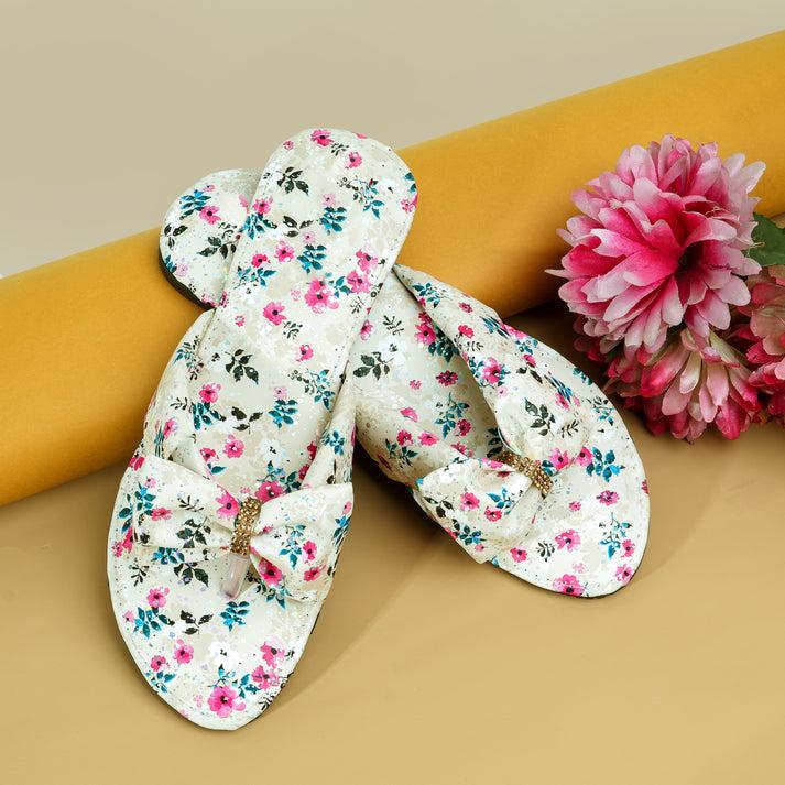 Women Rexine Fancy Flats